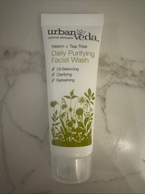 🌸5/$25🌸 Urban Veda daily purifying facial wash